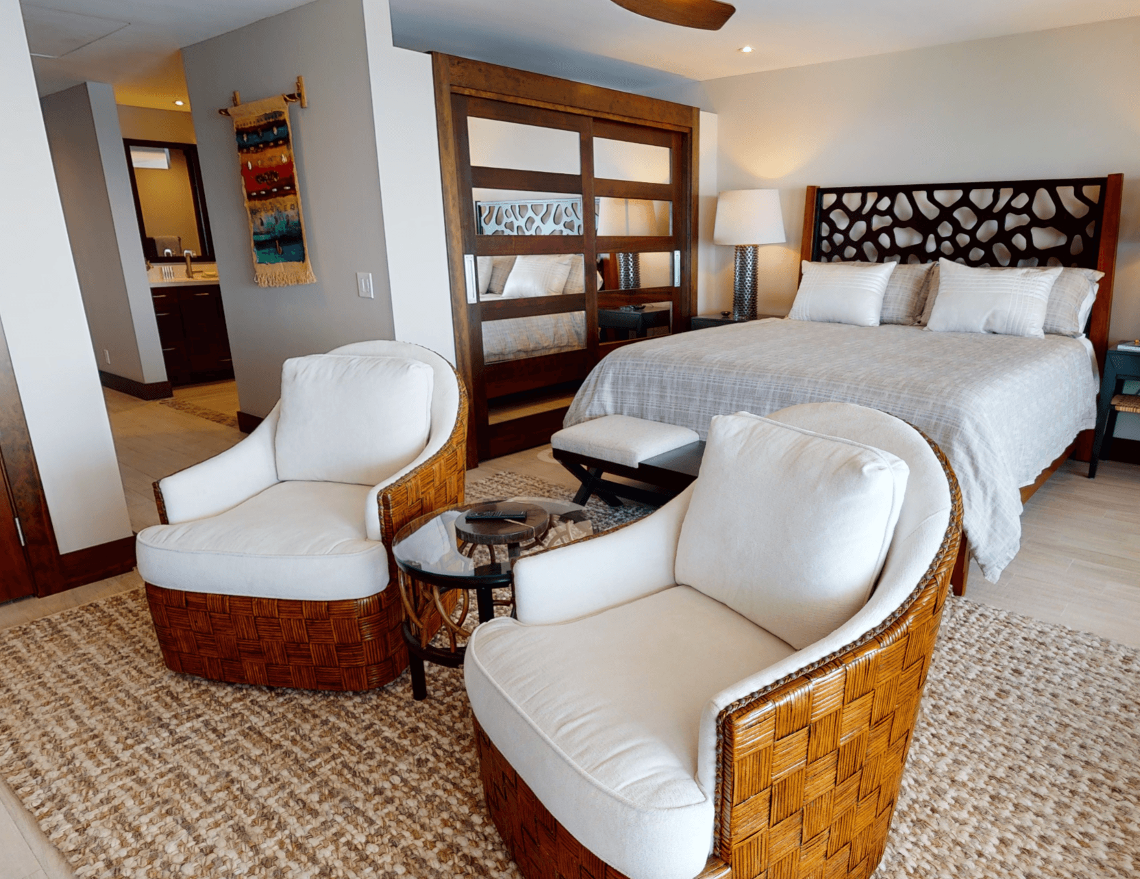 Kona Seaside Yacht Villa - Image 16