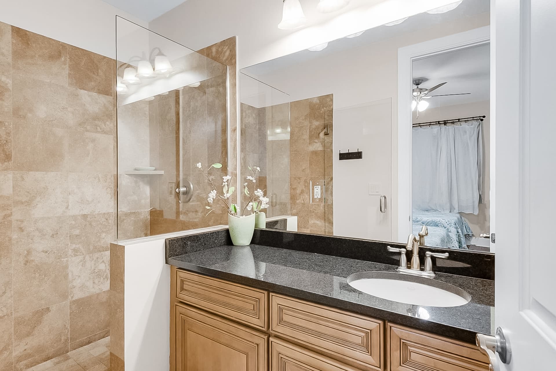 Sanctuary by the Sea 3107 House - Image 17