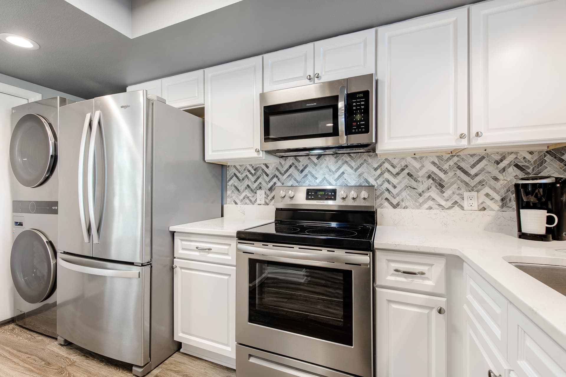 Southern Charm Home - Image 9