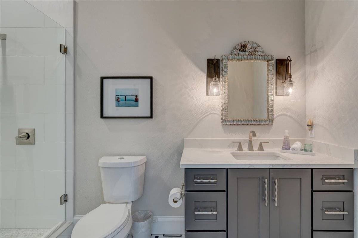 Bayside Paradise Mansion - Image 51