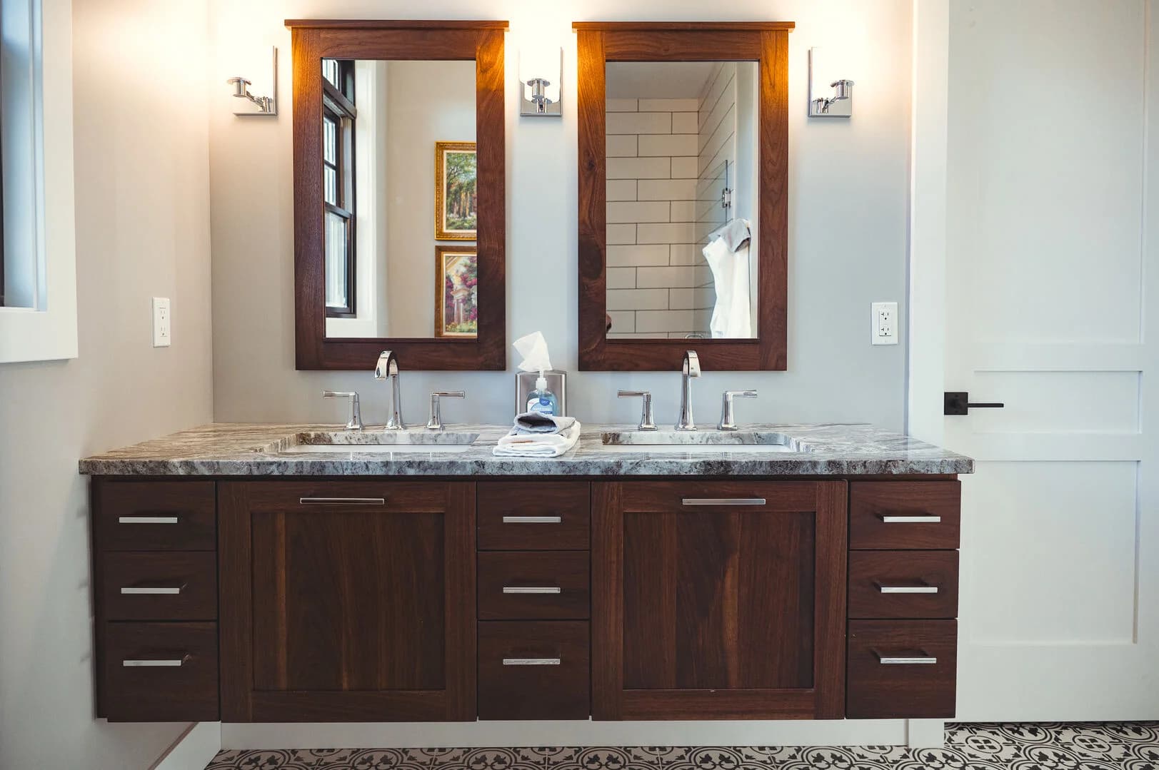 Giuliana Rose FarmHouse - Image 33