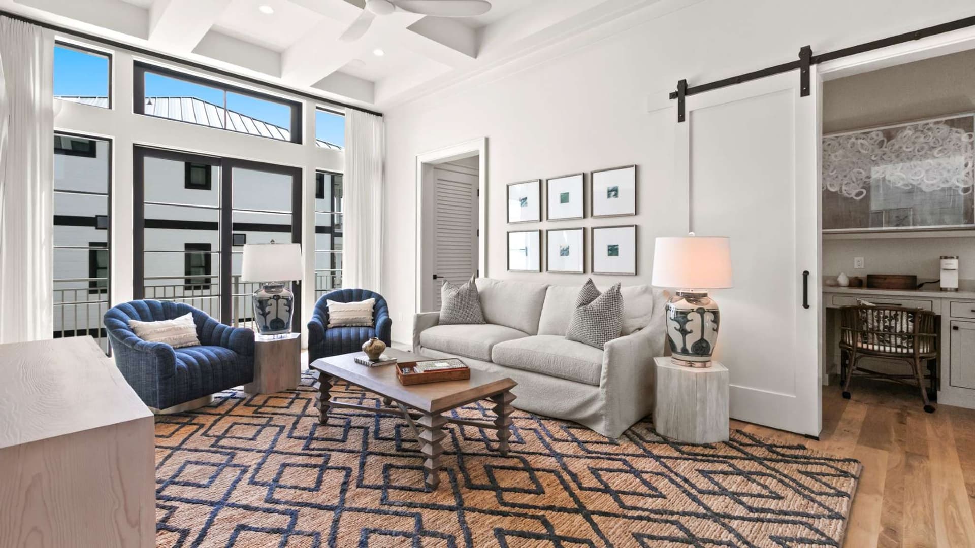 Lakeview Drive - Image 39