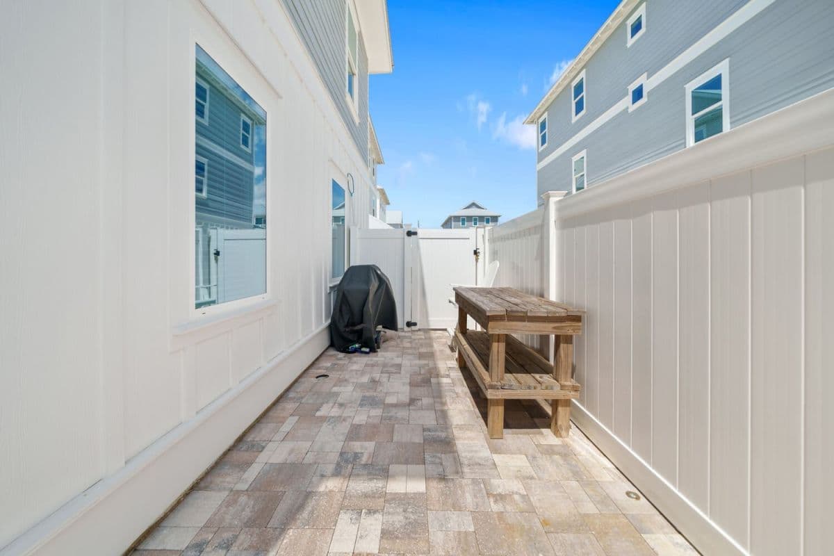 Teddy's Heaven - Image 46