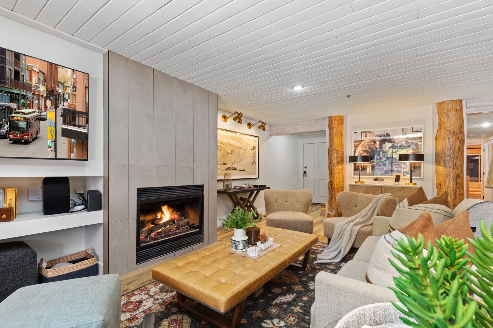 Silverlake Home - Image 1