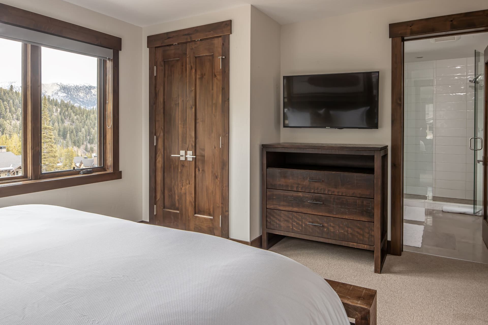 Highlands Cabin #30 - Image 20