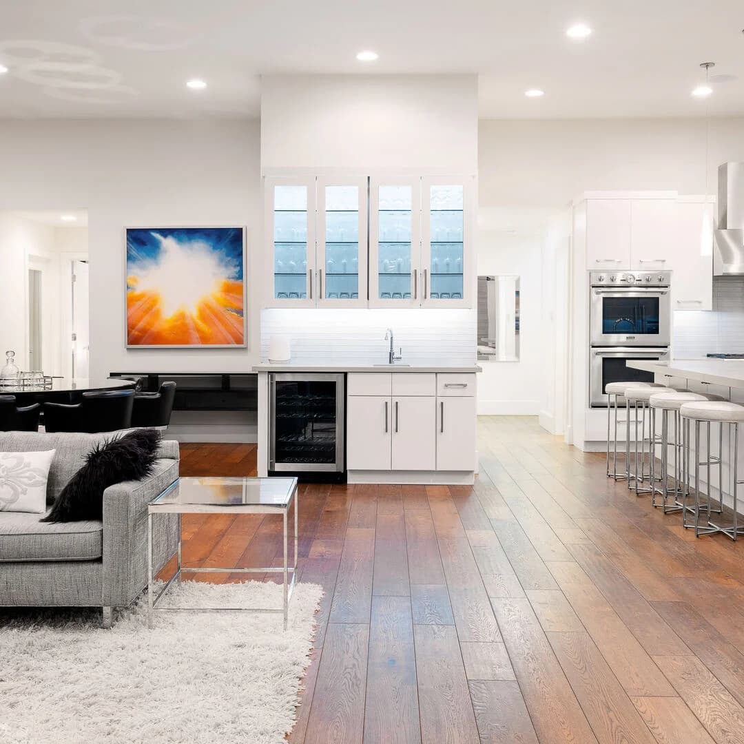 The Harlow - Image 40