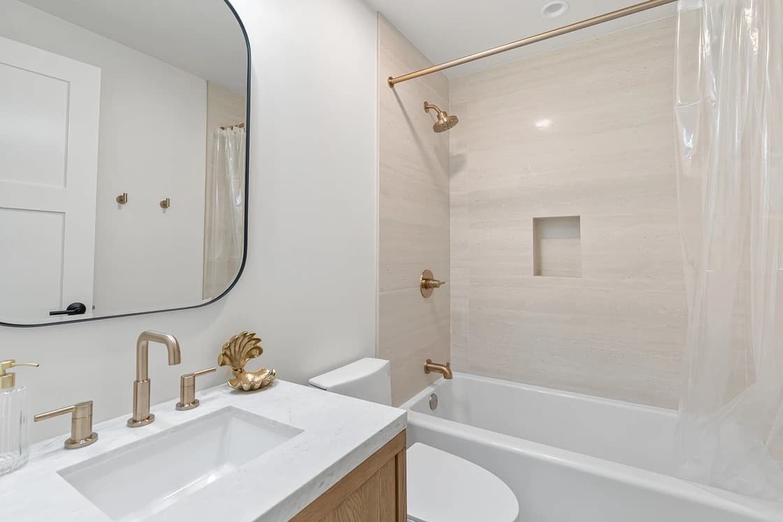 Point View Luxe - Image 19