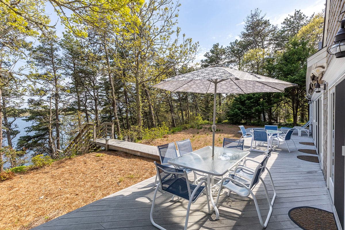 Pond Perch - Image 36