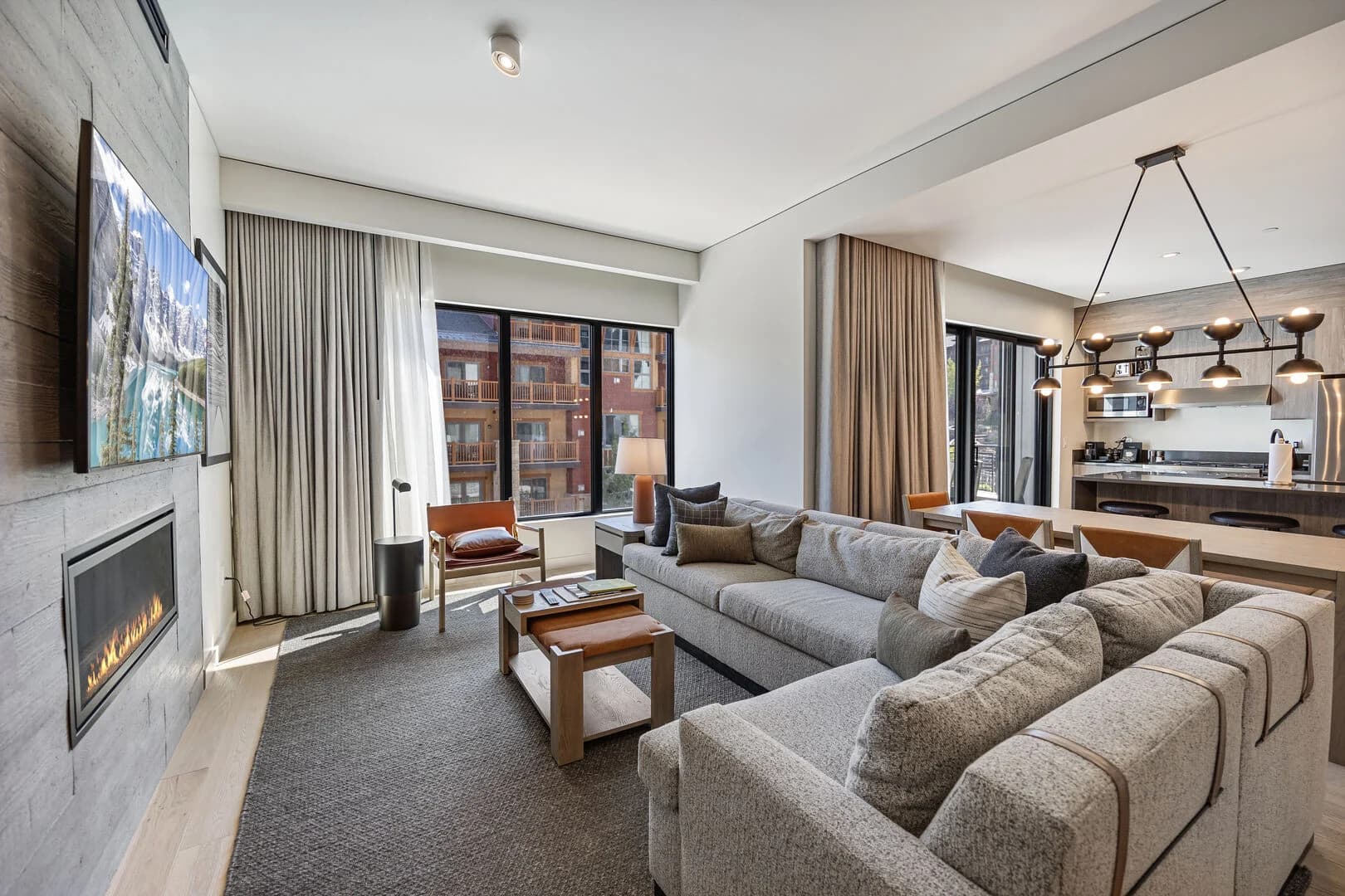 Pendry Residence #3206ABC - Image 3