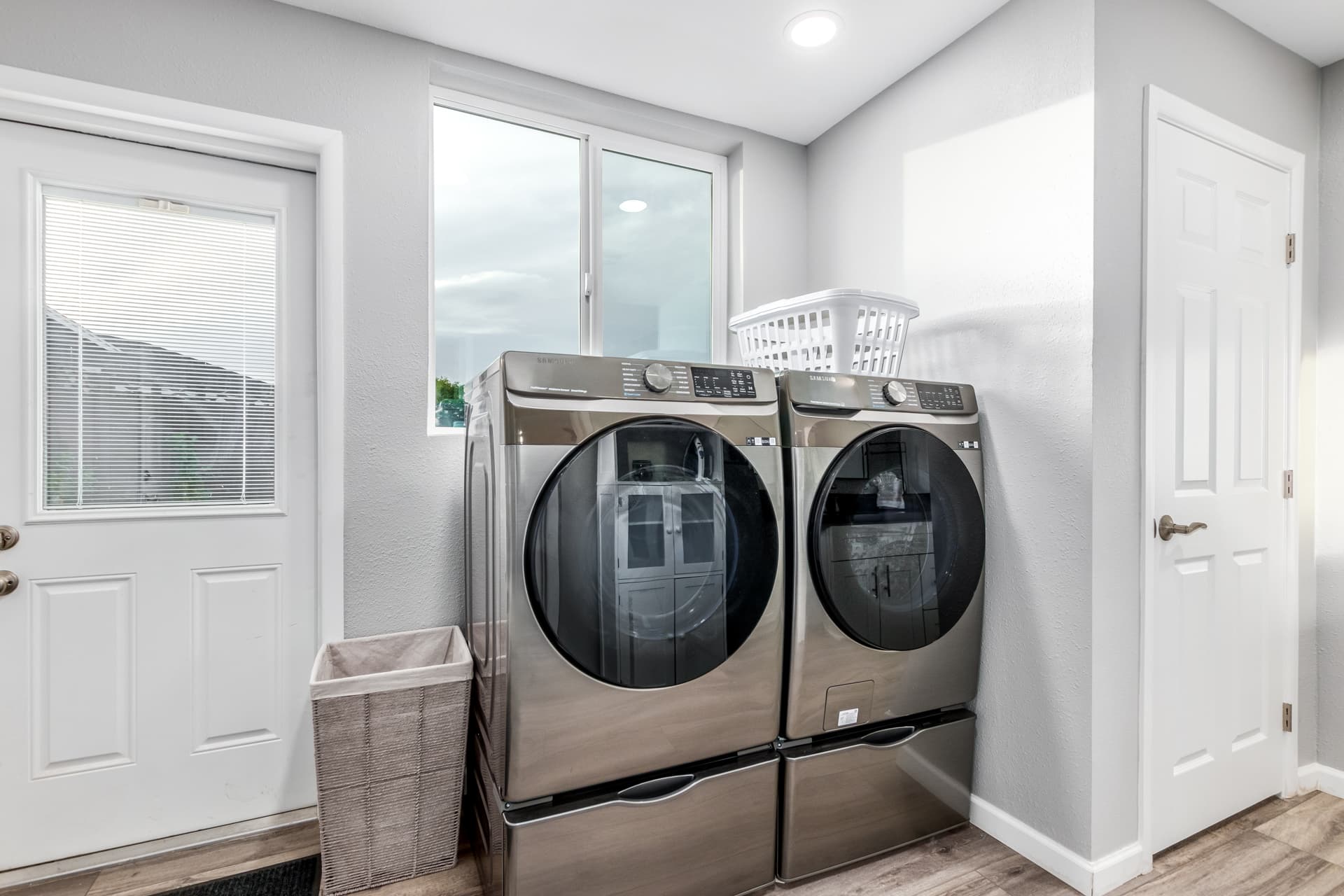 Monterey Retreat - Image 36