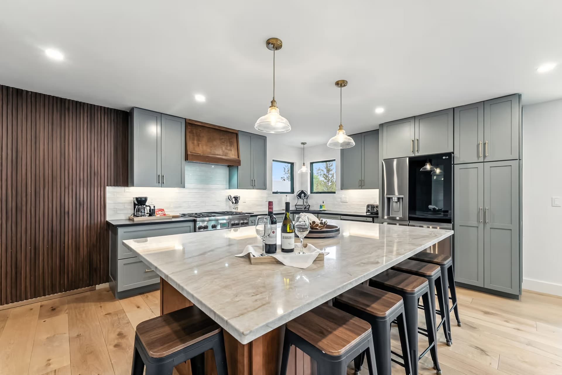 Snowbound Refuge - Image 7