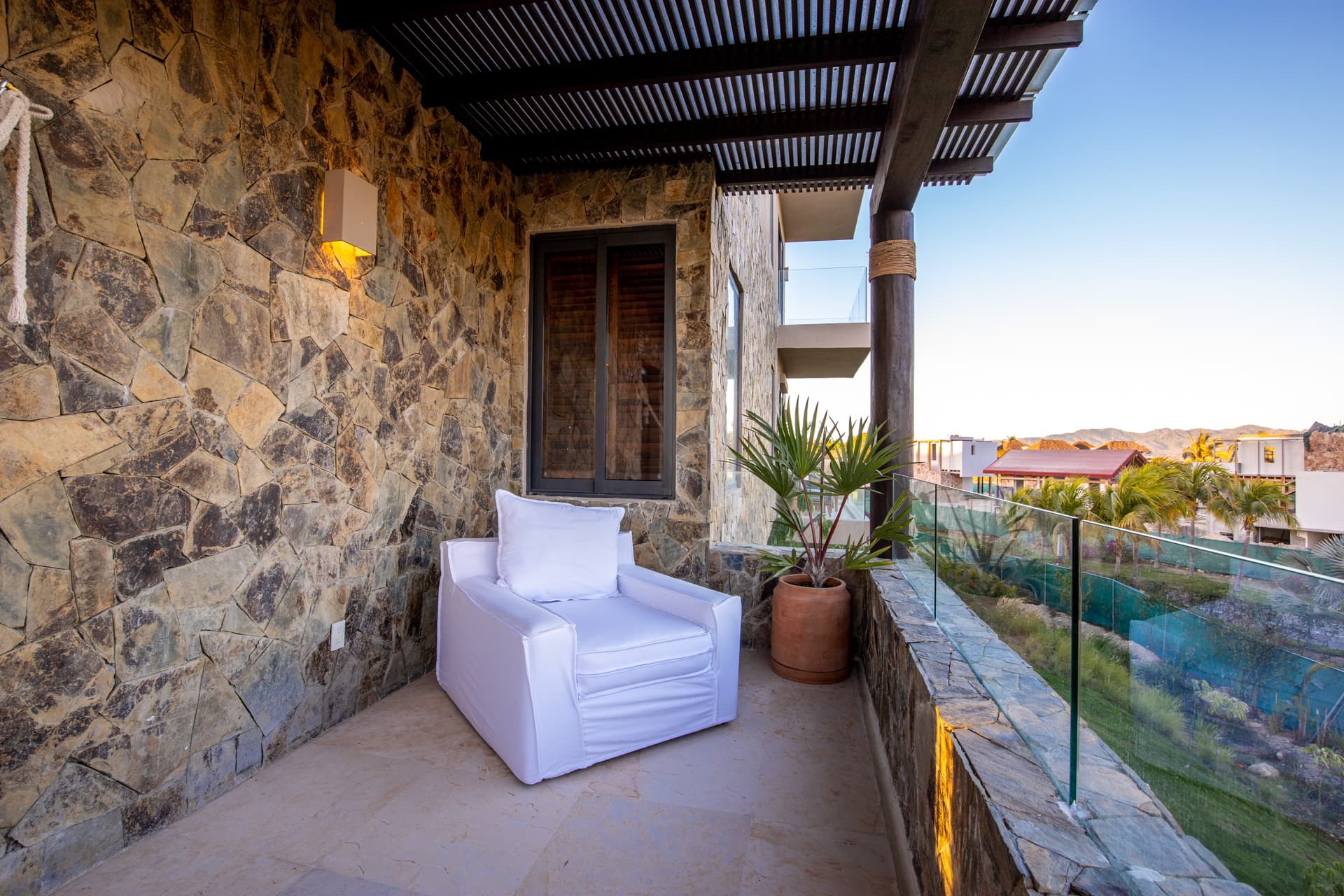 Tau Residences #412 - Image 10