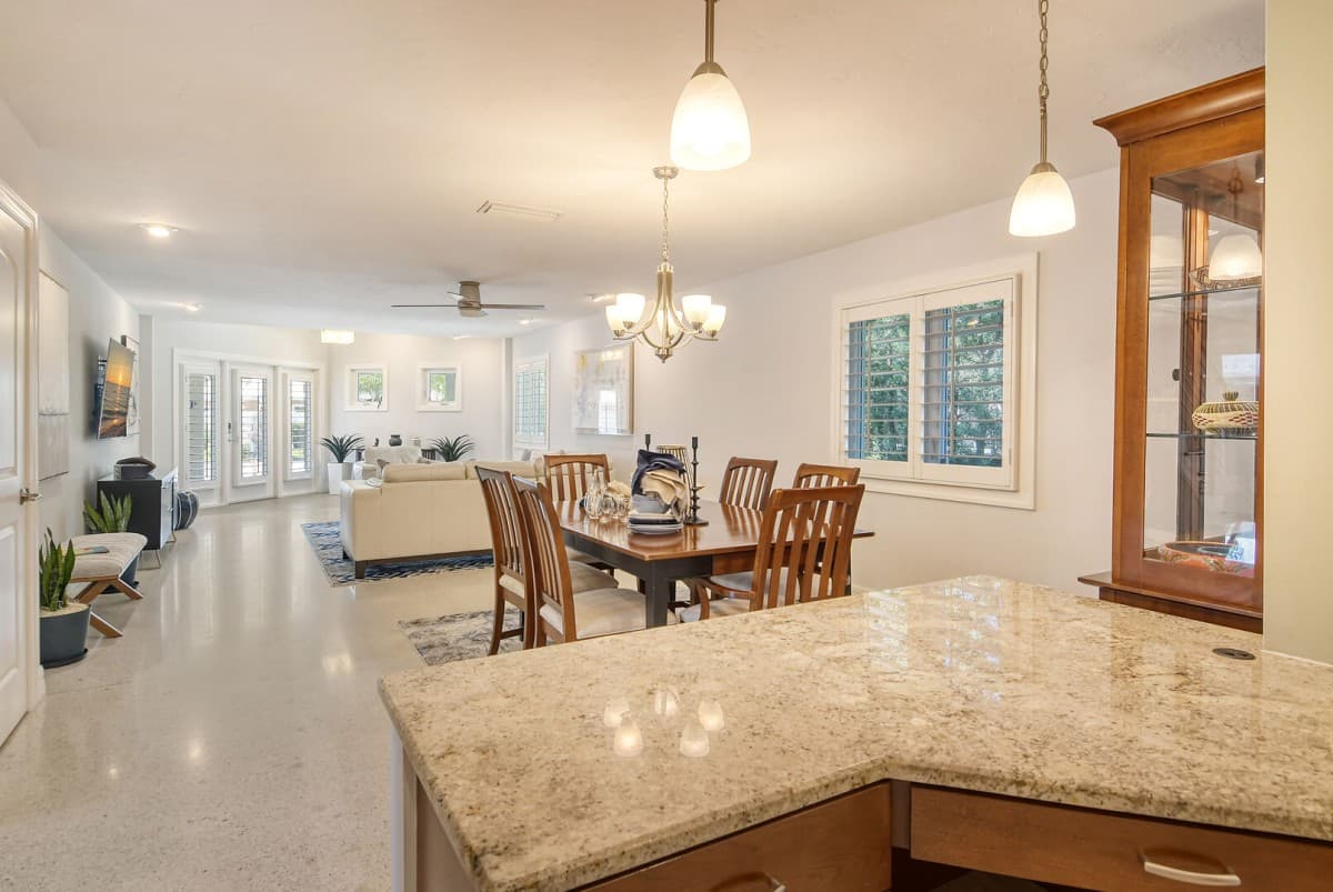 Mermaids Oasis - Image 16