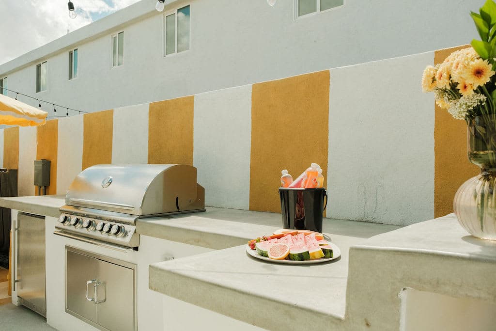 Mod Retreat in Vibrant Palm Springs - Image 68