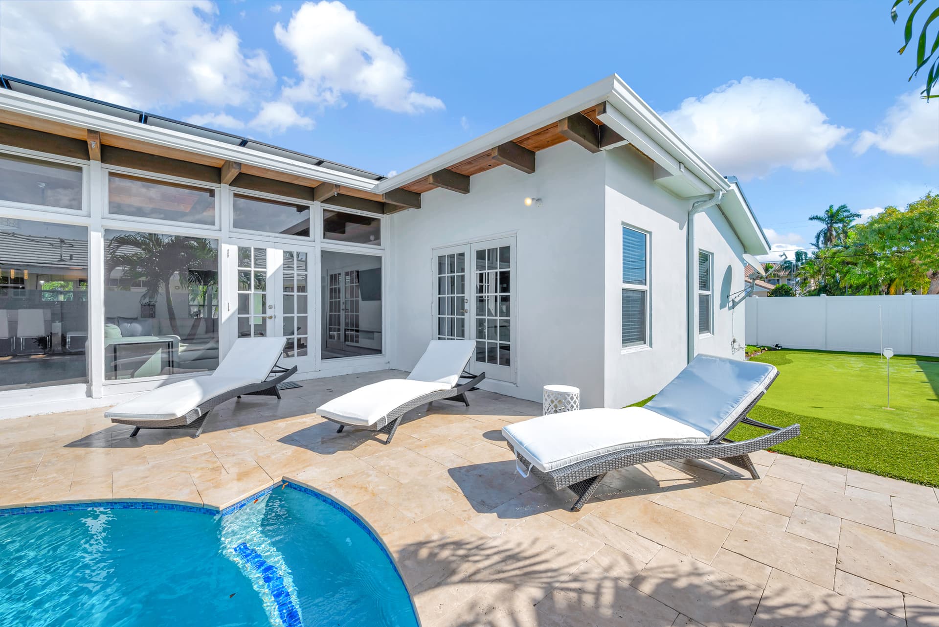 Rodman House - Image 81