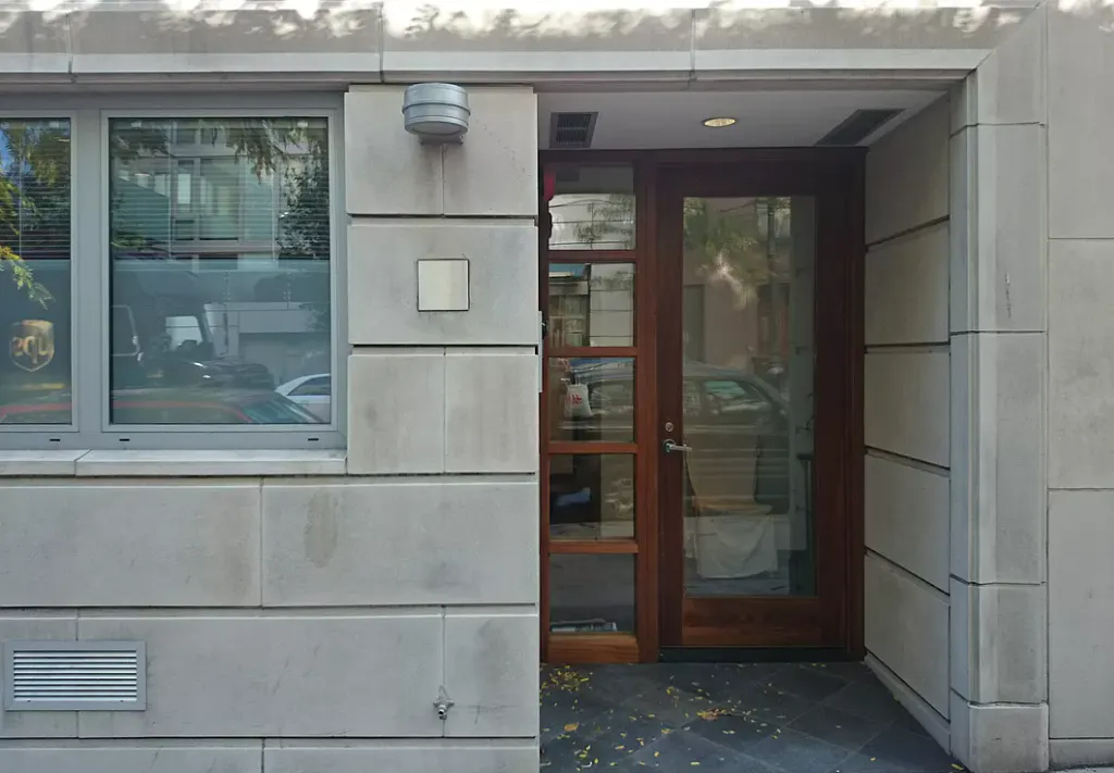 Gotham House III - Image 24