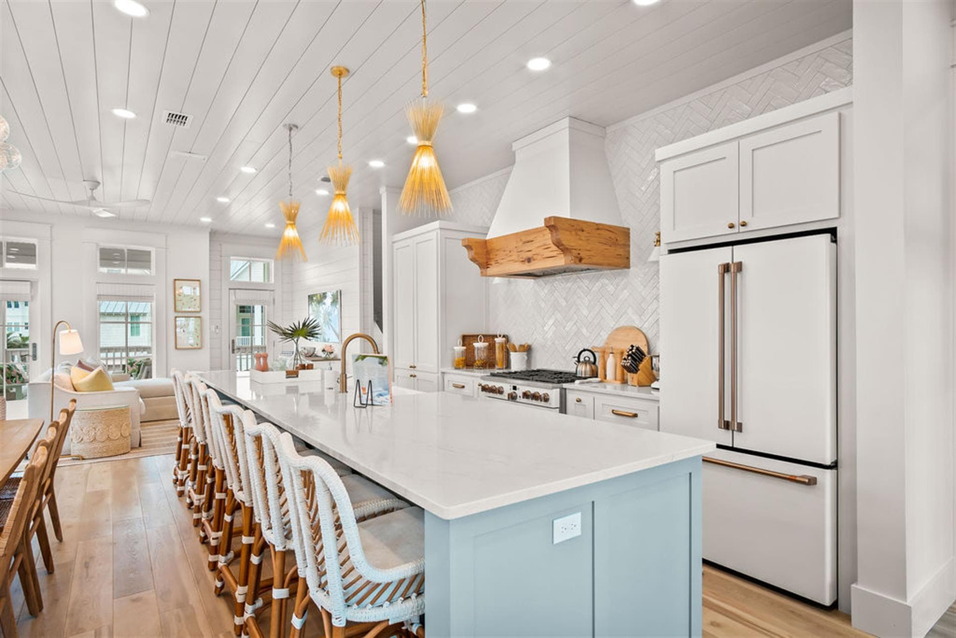 Dancing Queen - Image 10