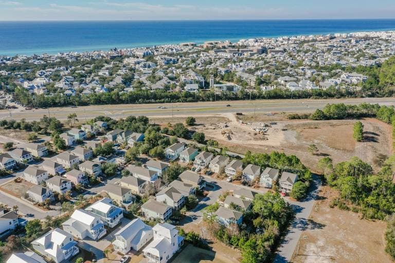 Mira Bella House - Image 56