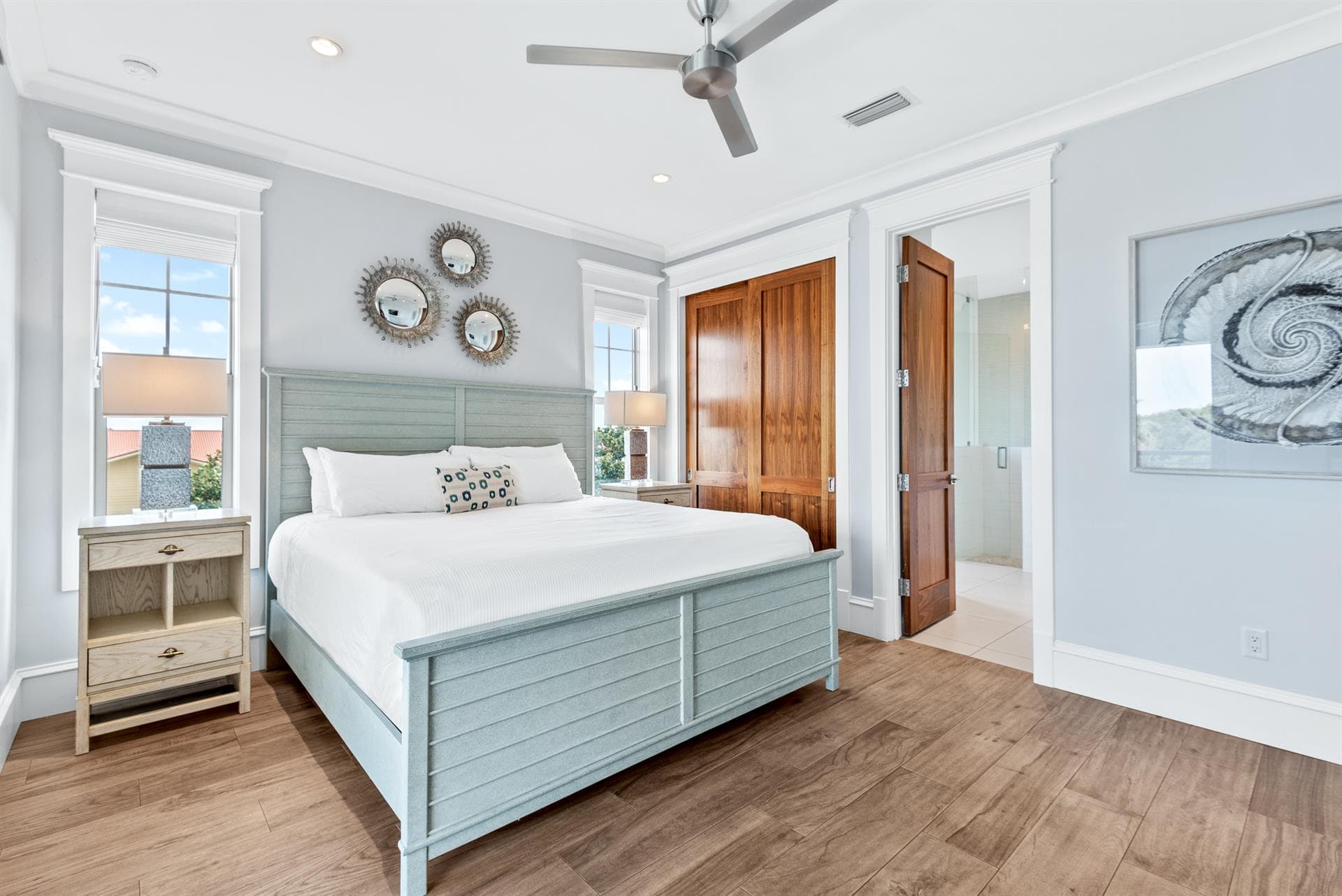 Life Aquatic Villa - Image 60