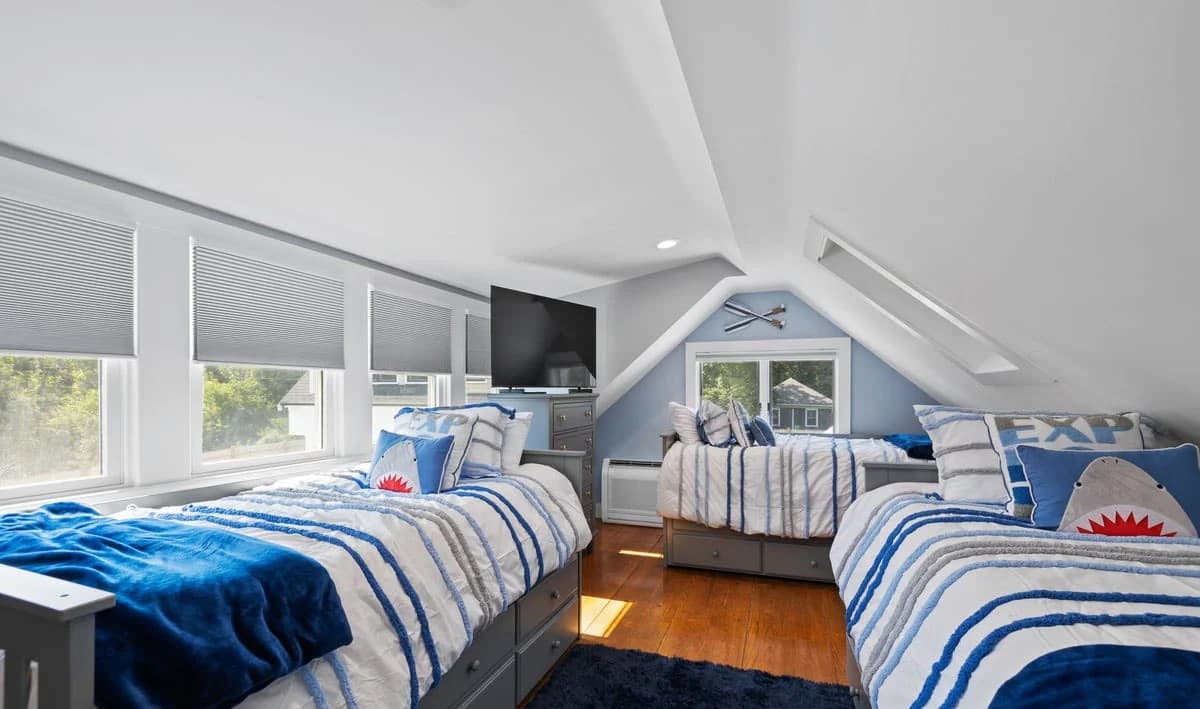 Jewel of the Miles - Image 17