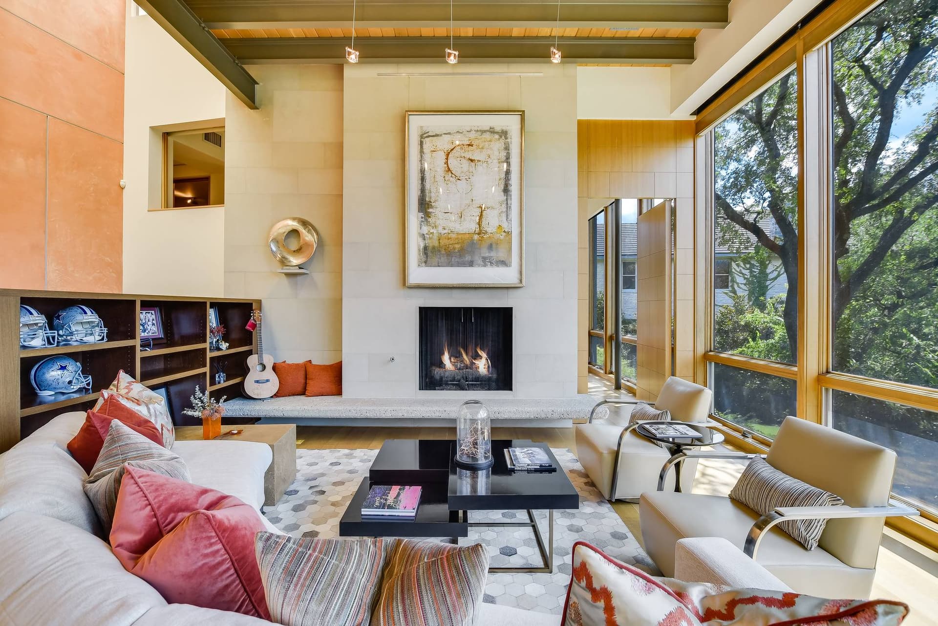 Waterfalls on the Lake Villa - Image 3