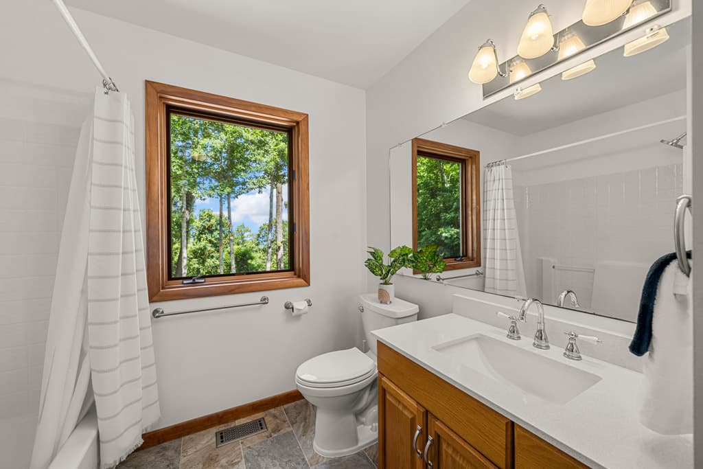 Falcon Ridge - Image 25