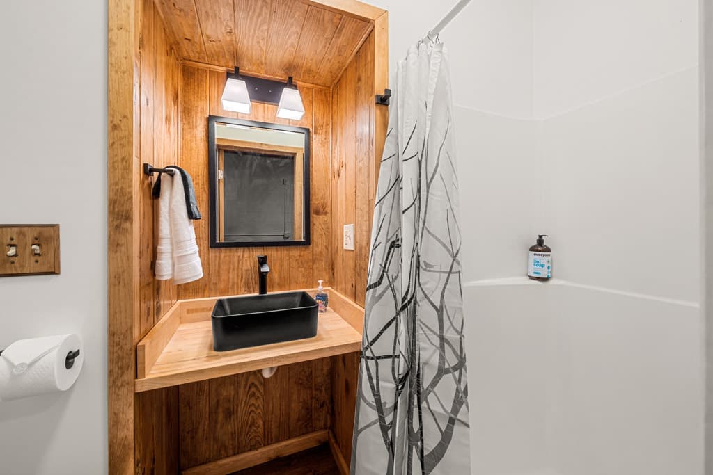 Falcon Ridge - Image 36