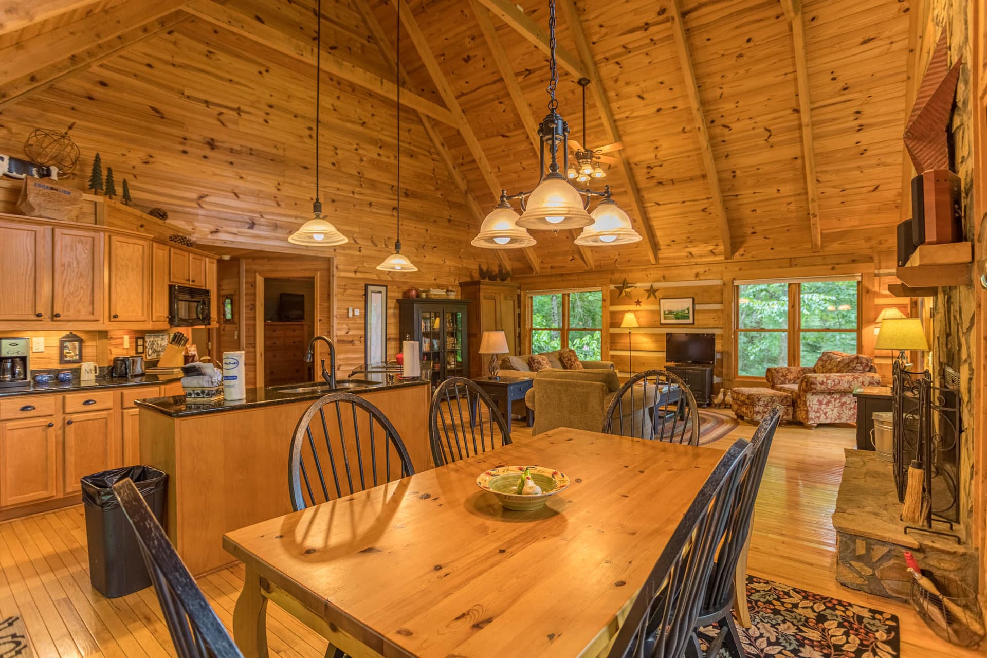 Farallon Cabin - Image 8