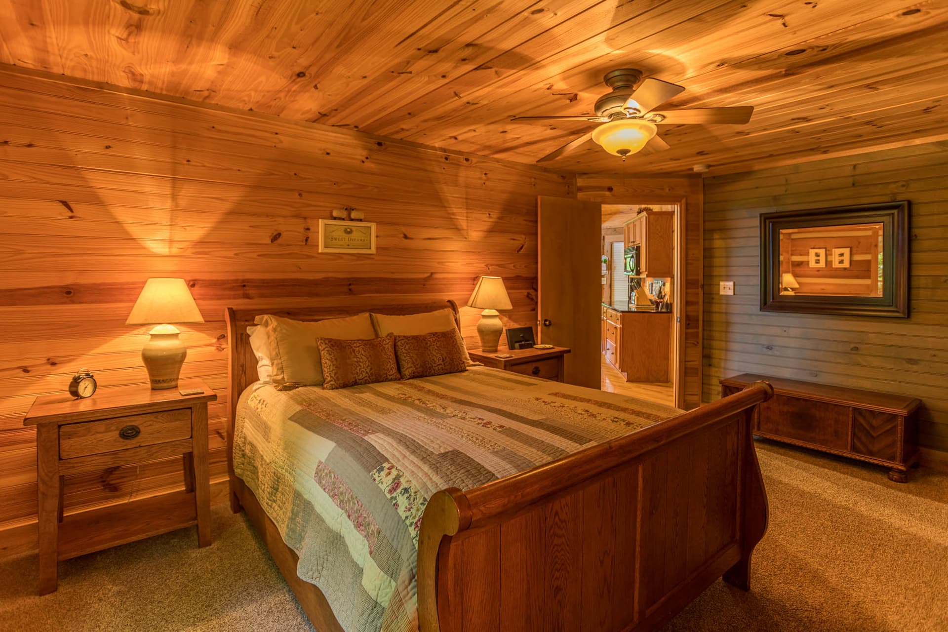 Farallon Cabin - Image 11