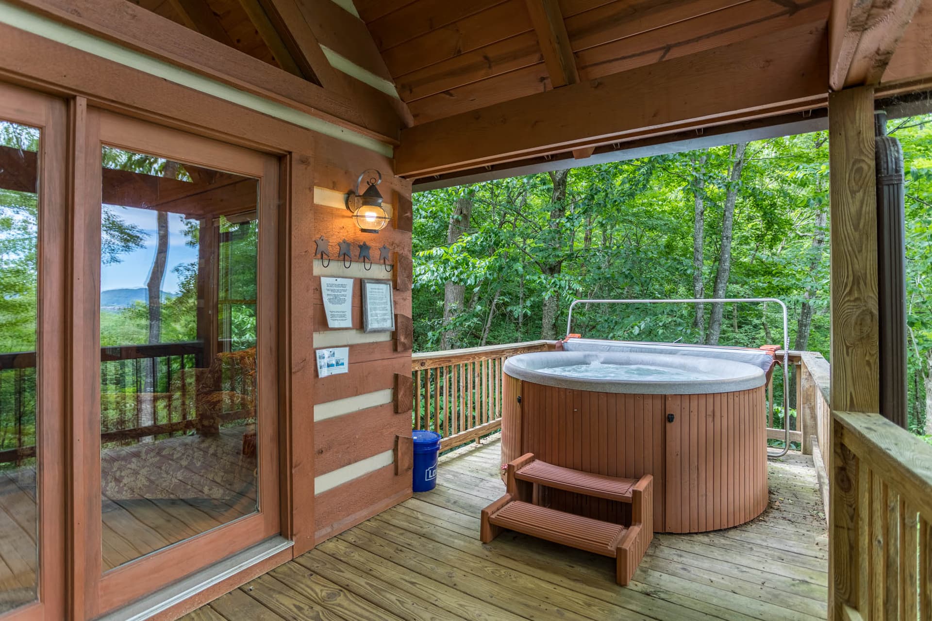 Farallon Cabin - Image 2