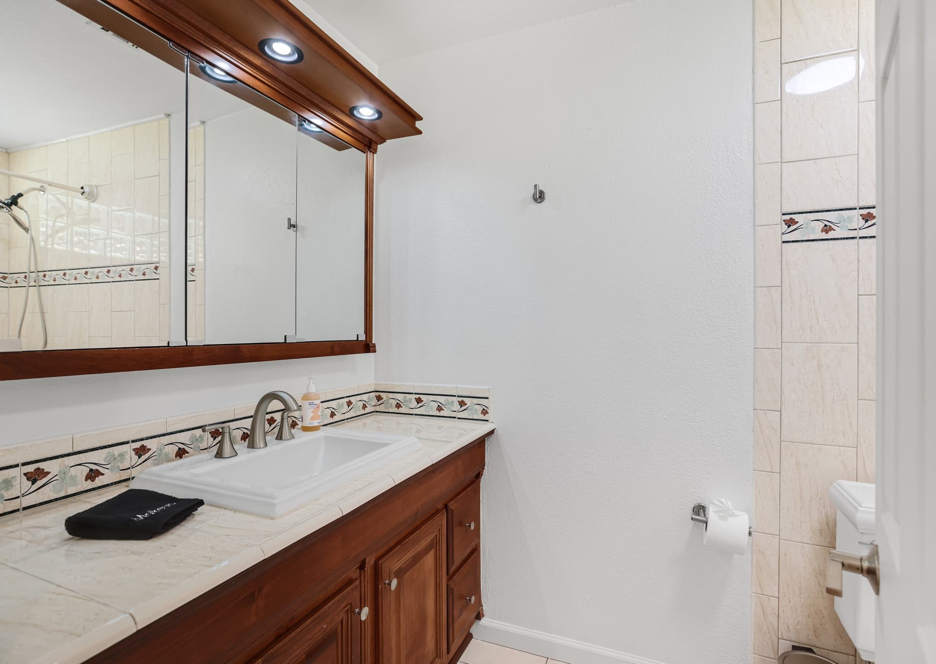 Farrell Three - Image 21