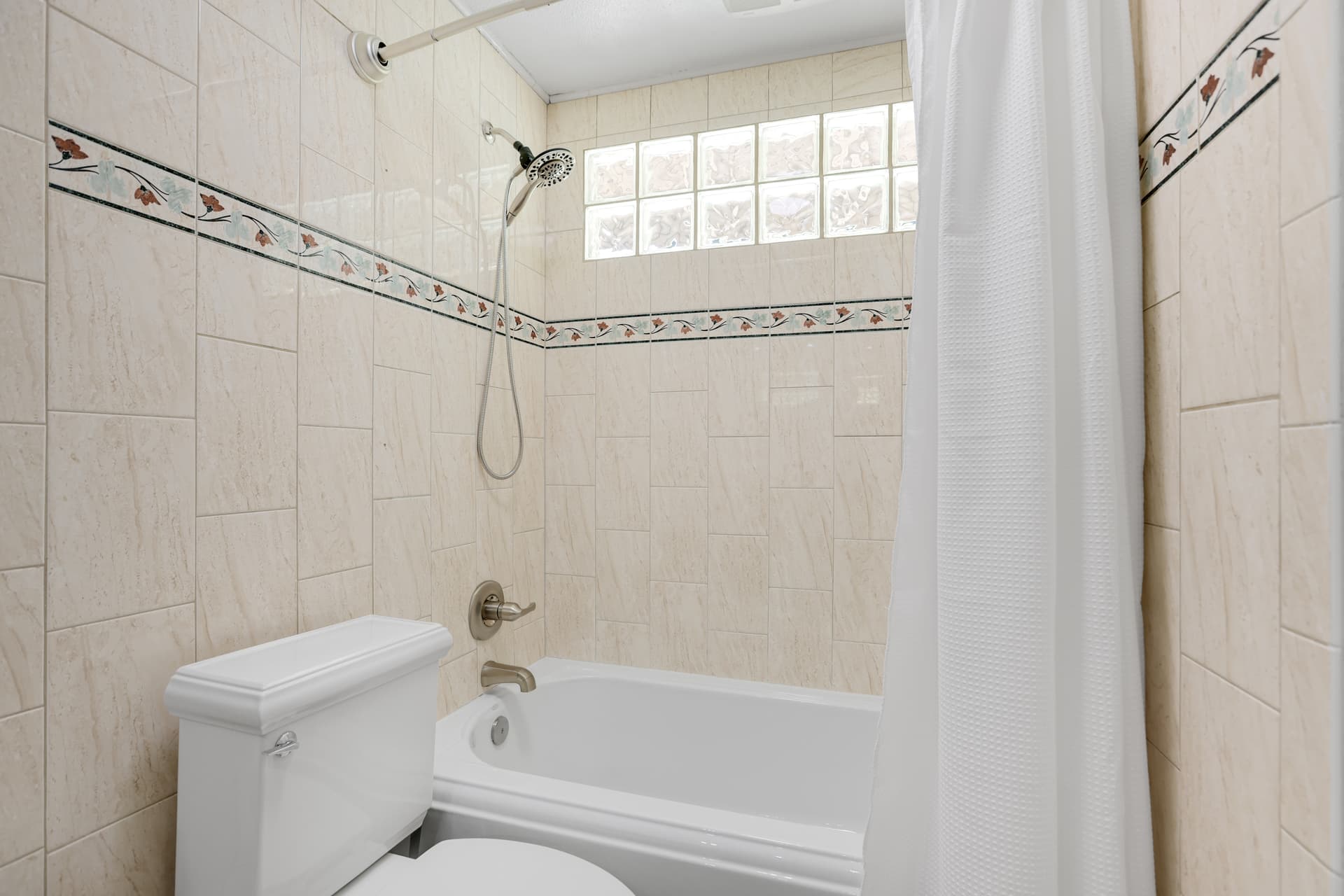 Farrell Three - Image 22