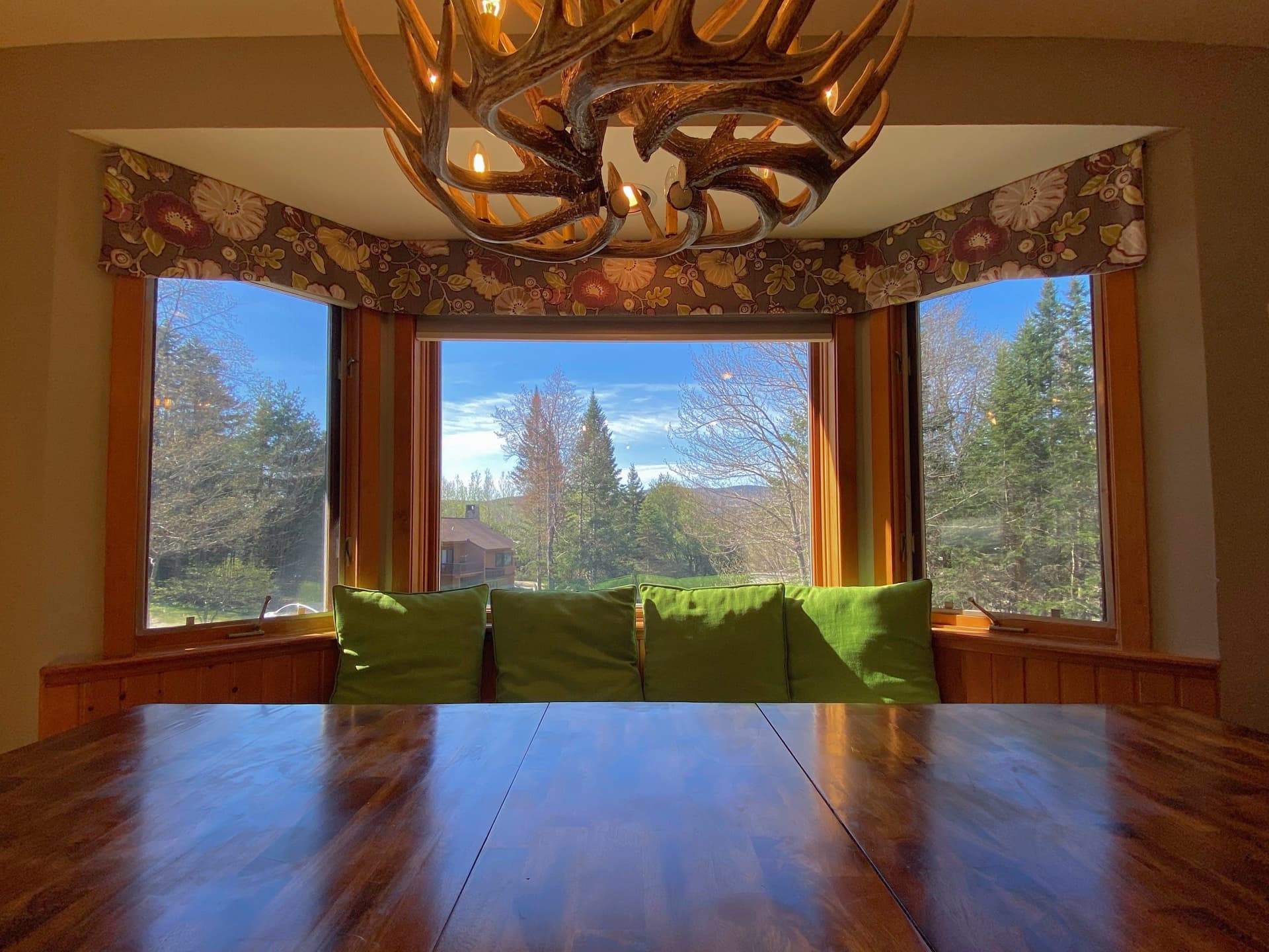 Lower Falls House - Image 12