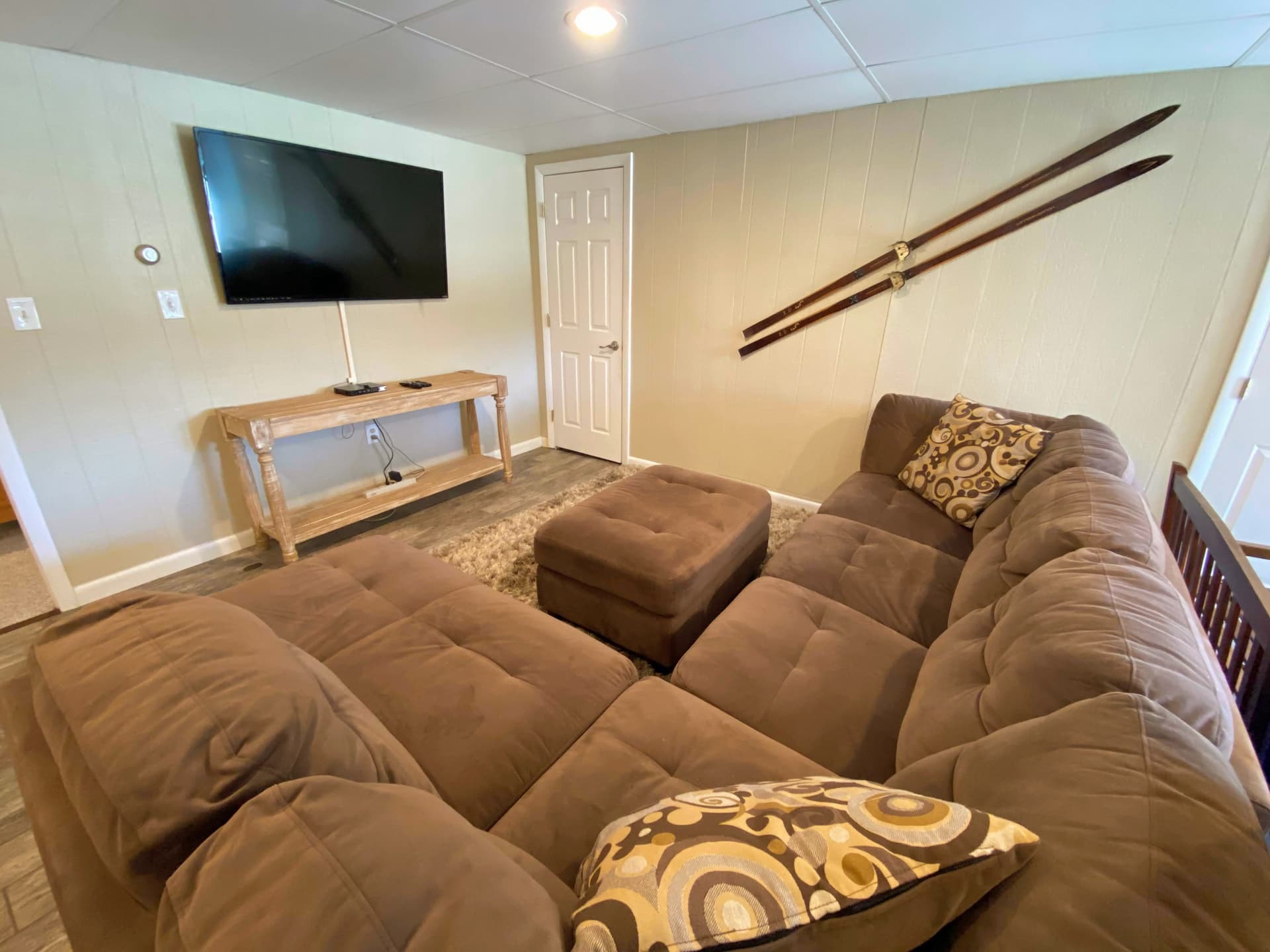 Lower Falls House - Image 13