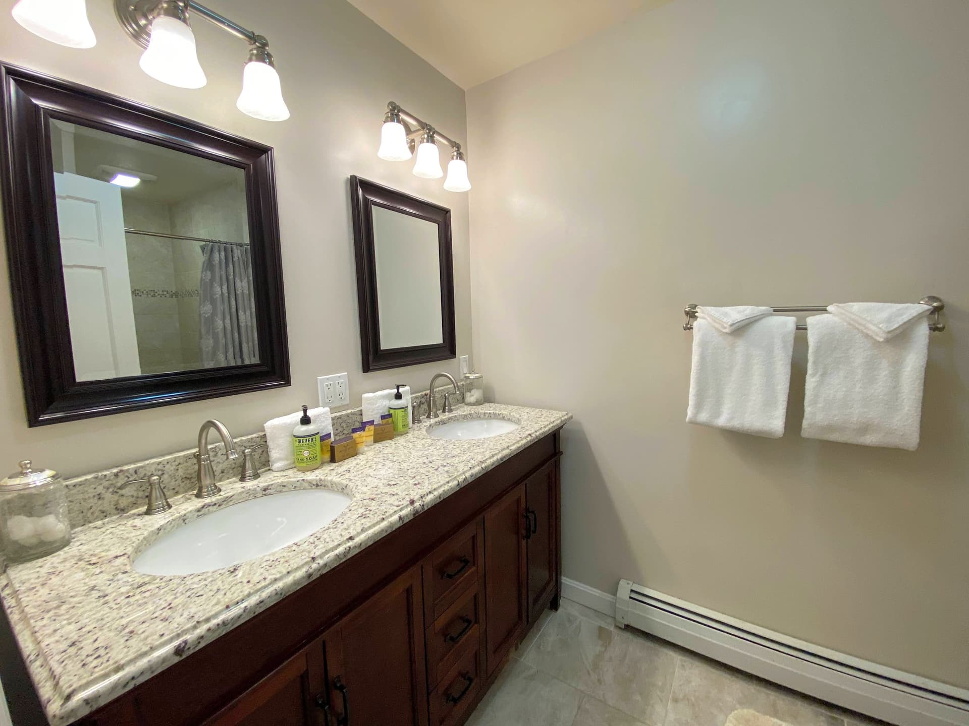 Lower Falls House - Image 20