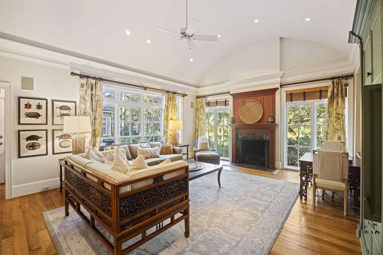 Yellow Throat Lane - Image 12