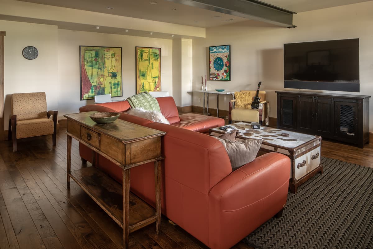 Settlement Cabin - Image 19