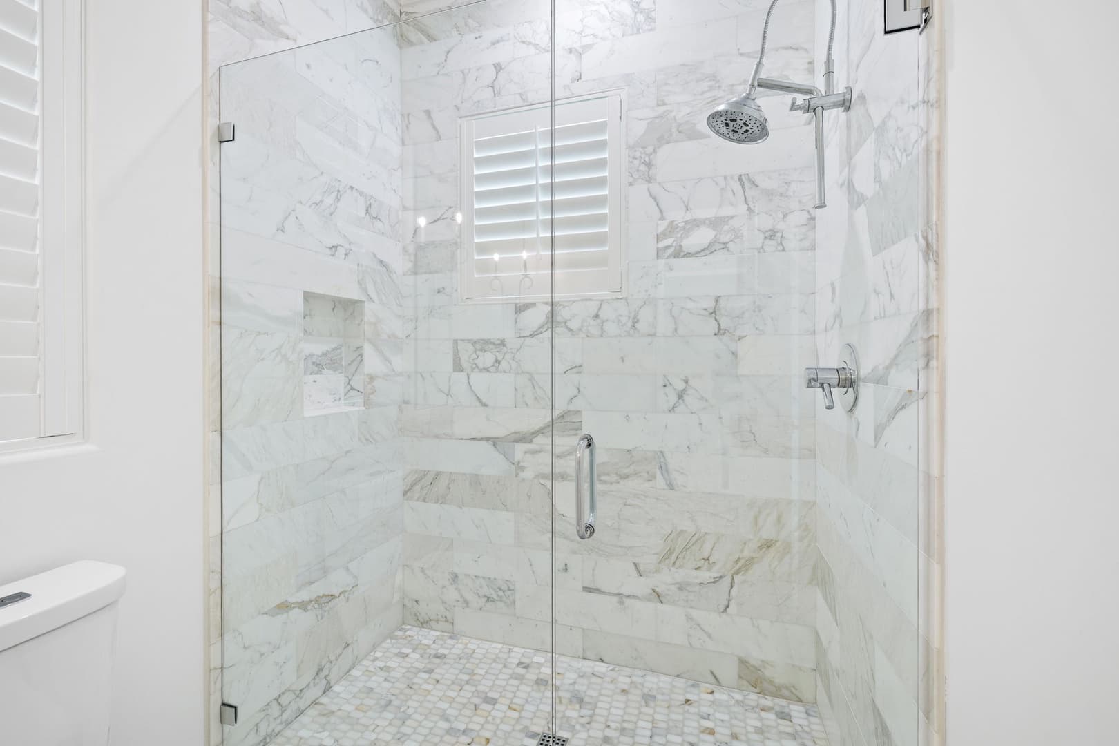 Wild Blue - Image 14