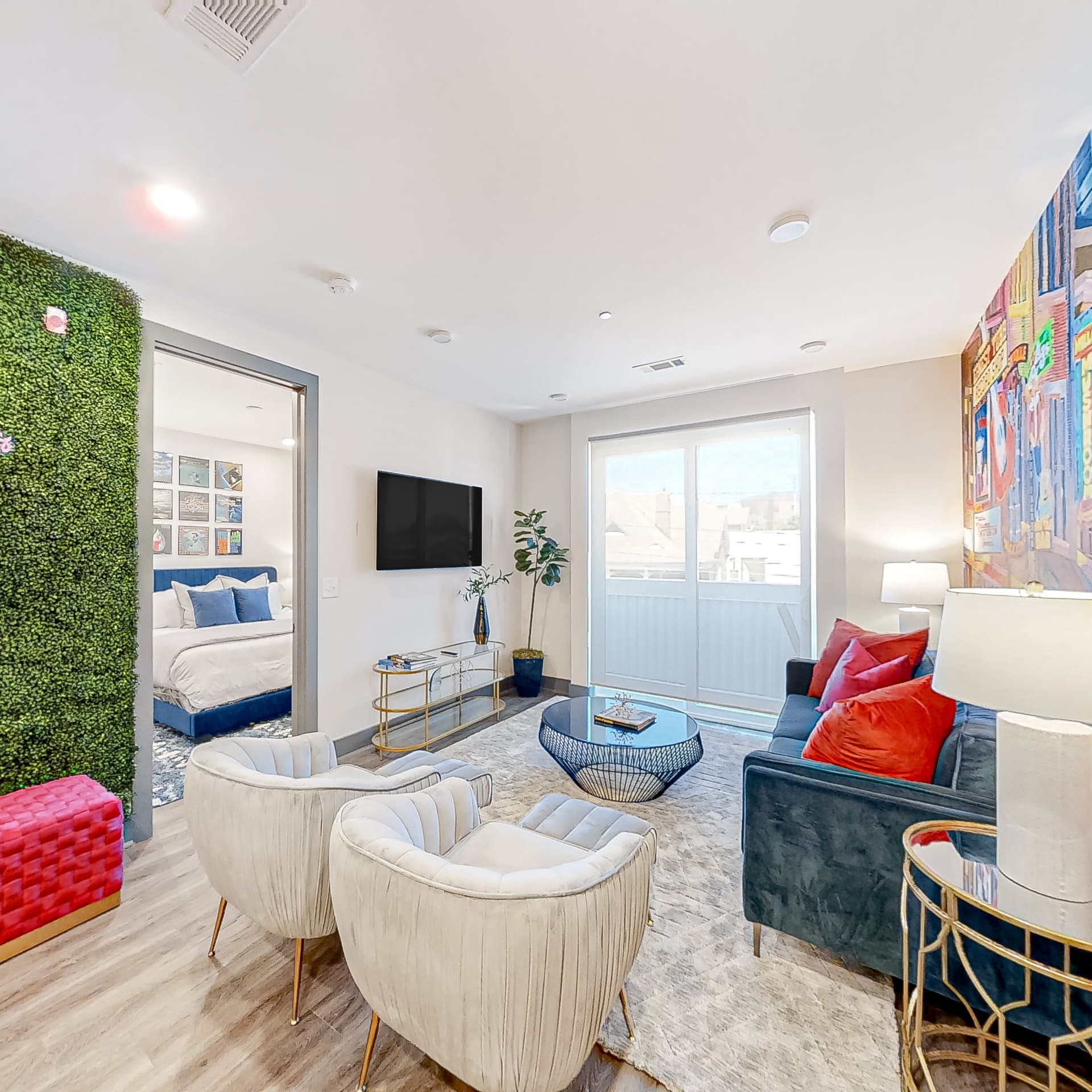 Music City Muze - Image 1