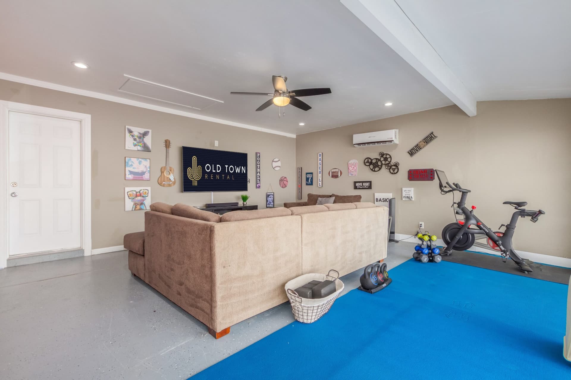 Ochenta Modern Poolhouse - Image 26