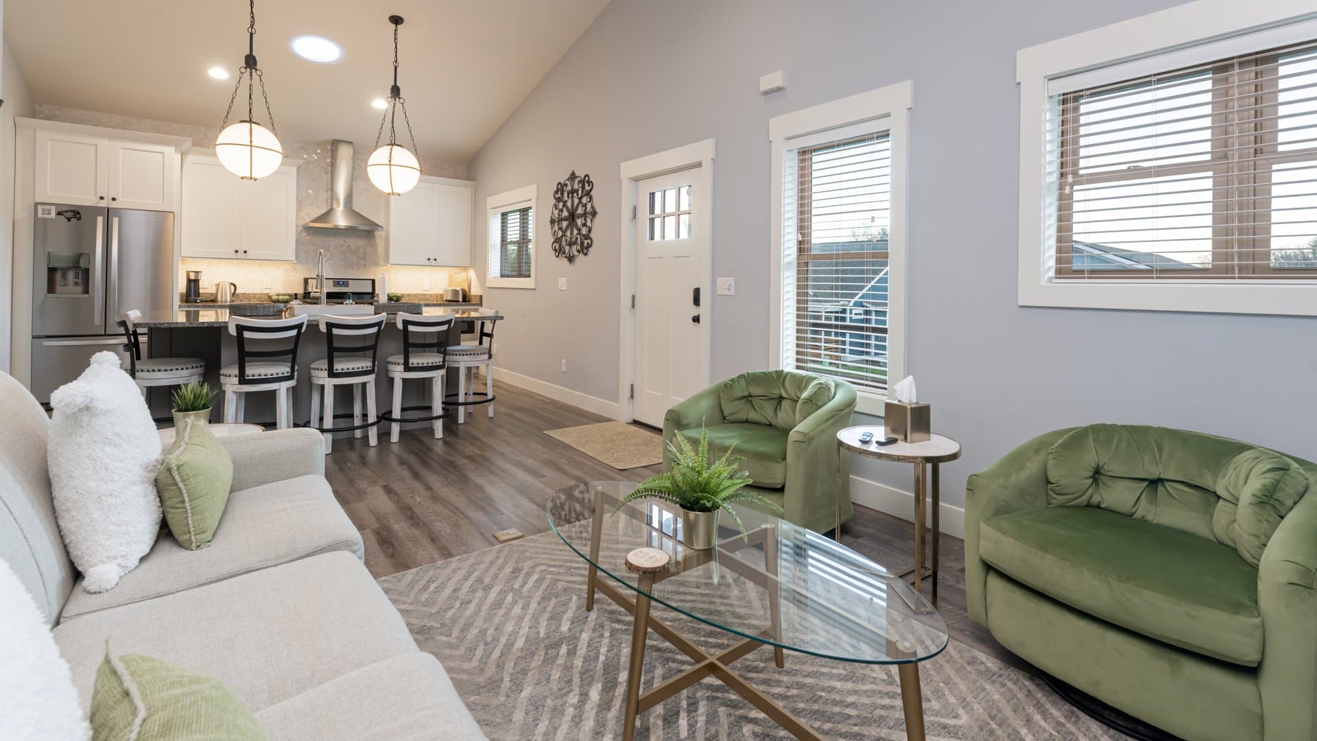 Asheville Getaway - Image 11