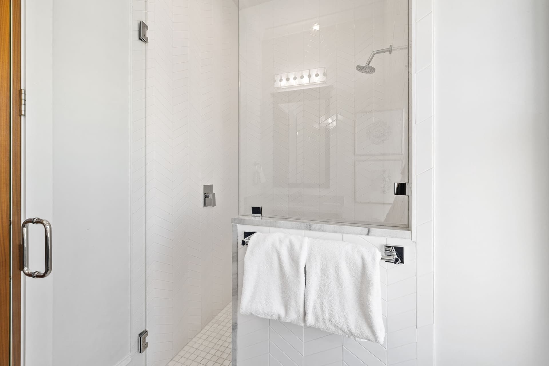 Coastal Seaclusion - Image 27