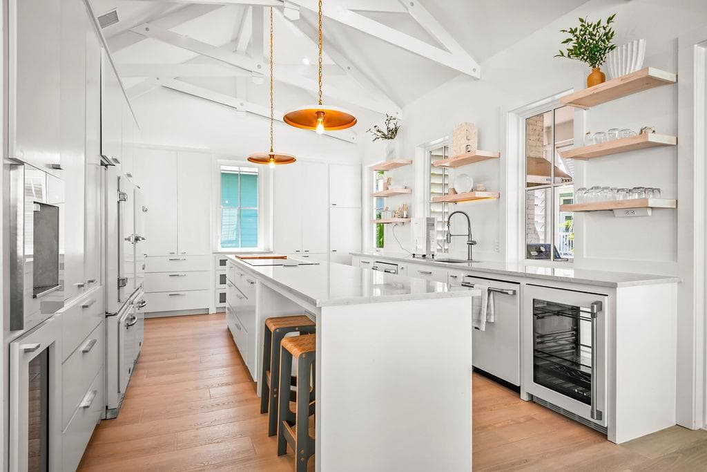 Marky P and the Funky Beach - Image 5