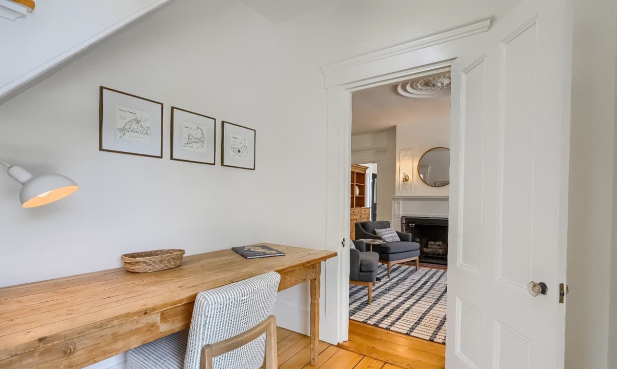 Captain Doane House - Image 10