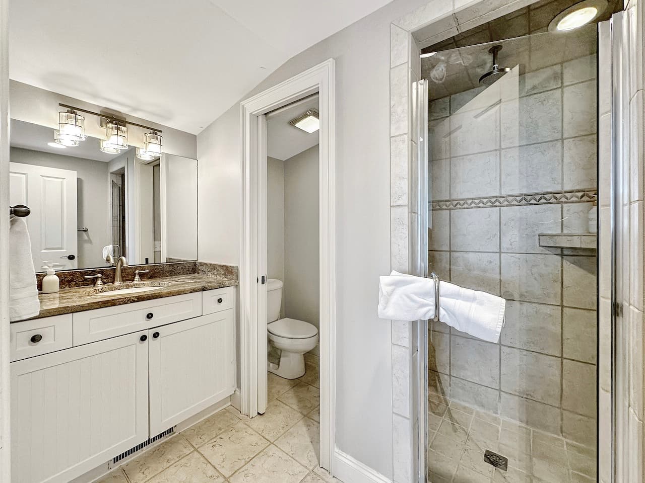 Beach Retreat - Image 61