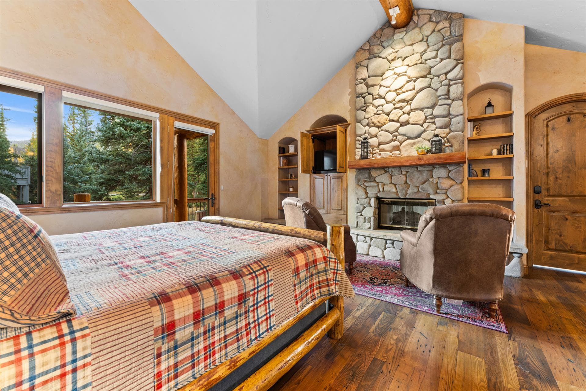 Goldenrod Circle - Image 26