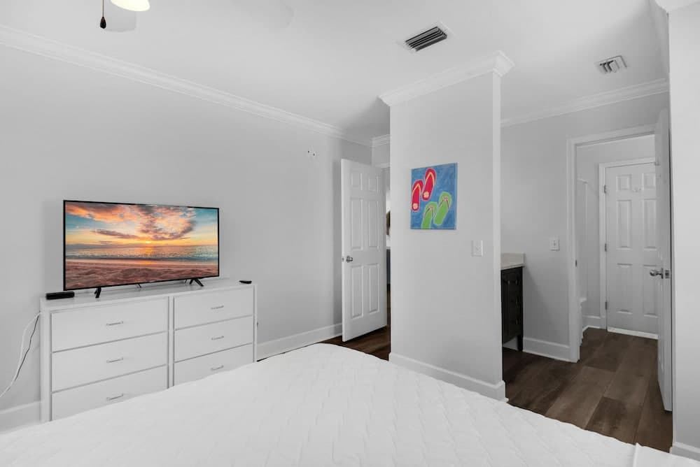 Fishers Vacation Home - Image 12