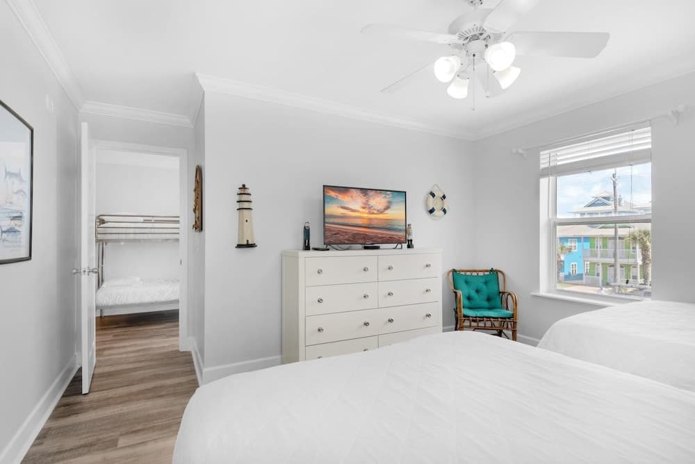 Fishers Vacation Home - Image 13