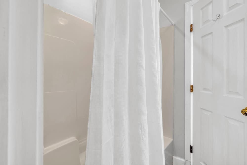 Fishers Vacation Home - Image 111