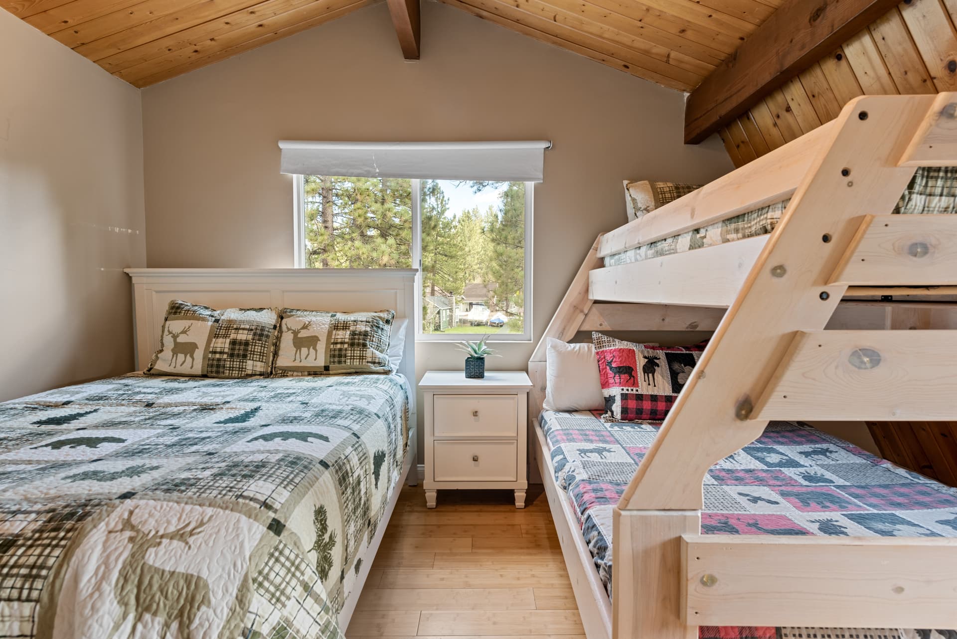 Five Pines - Image 11